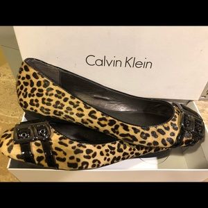 Calvin Klein flats (new)